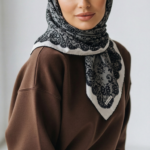 Zeren İnci Işıltısı Eşarp Siyah